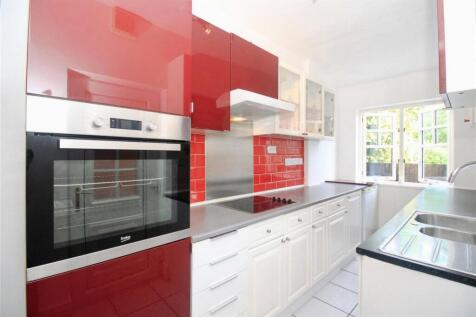 Fitted Kitchen