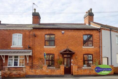 8 Albert rd Hinckley (1).jpg