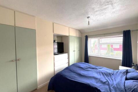 WhatsApp Image 2025-08-14 at 13.02.02_bd934010.jpg