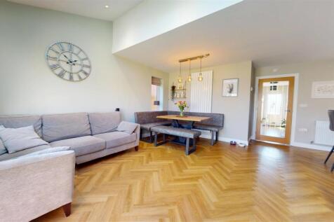 Potteries Way Kitchen Diner