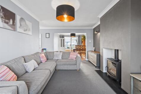39 Cawood Crescent3.jpg