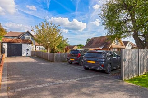Half Moon Lane_30