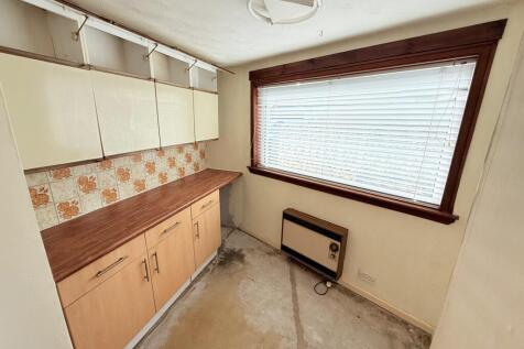 22 Mossdale, Dumfries, DG1 3RG - Braidwoods Solici