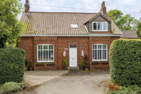 em house front.JPG cropped.JPG