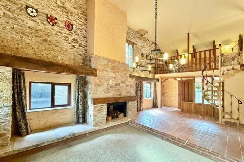 Main Living Space.JPG