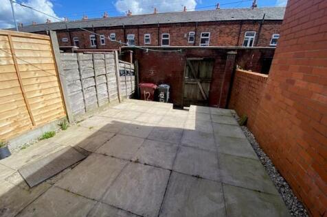 Rear Garden T202604301551.jpg