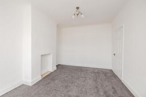 23RedcarRoadHeaton-11.jpg