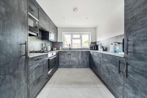 Click to visit Rightmove listing