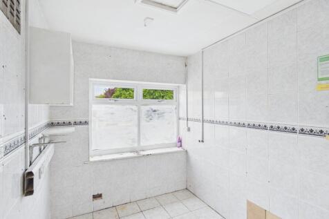 Retail Property (high street) for sale Image 10