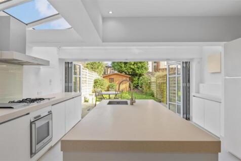 PEPYS ROAD 76-EXTRA-3 (1).jpg