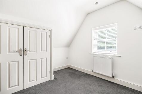 3 Chantry Lane, Towcester (11).JPG