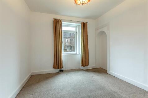 9 Millburn Place Selkirk 08.JPG