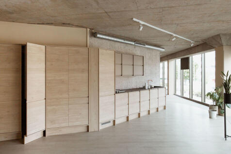 Office to rent Image 10