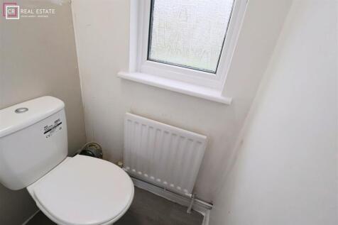 SEPARATE WC