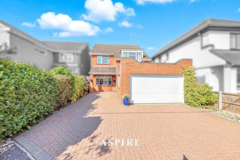 Rayleigh, SS6 - property photo