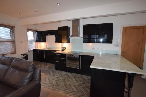 Kitchen (Main)