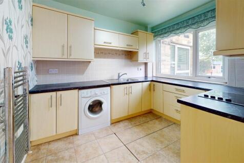 15-St-Peters-Way-Kitchen.jpg