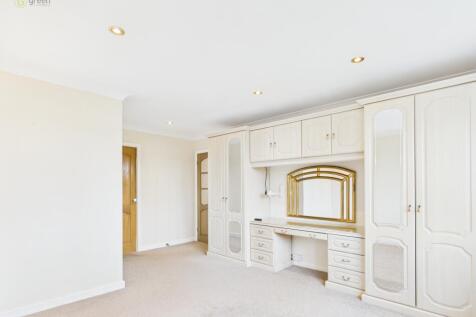 cam05459g0pr0079still009