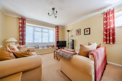 Living Room / Dining Room