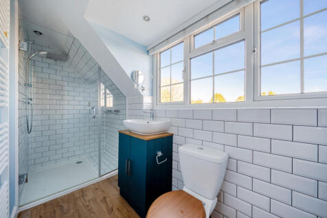 1389273-3-69454a7...