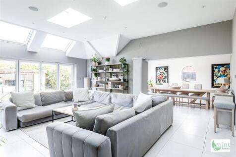 Weston Way - Watermark-36.jpg