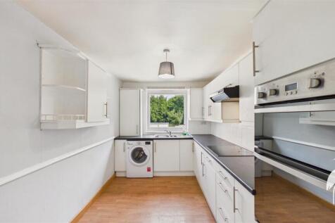 Lofthill, Moorside, Sunderland photo 4