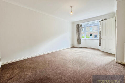 Southmill Road, Bishop's Stortford, Hertfordshire, CM23 photo 3