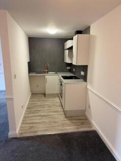Rossmore Road West, Ellesmere Port photo 3