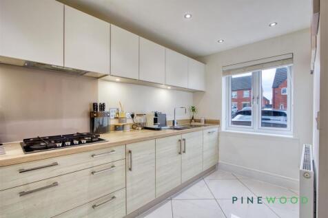 Kitchen / Dining room / Lounge