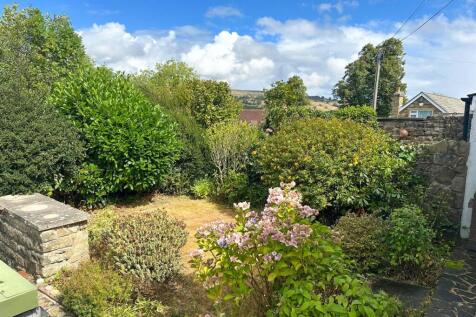 2 Bed Cottage, Keighley