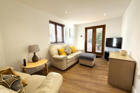Sitting Room.JPG