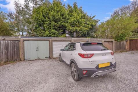 Garage &amp; Parking