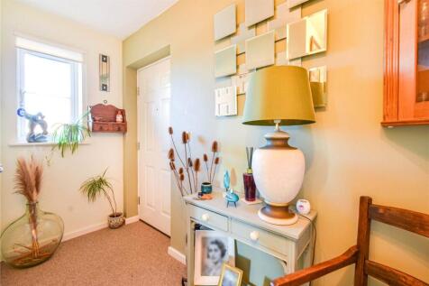 Spitalcroft Road, Devizes, Wiltshire, SN10 photo 2