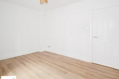Weighhouse Close  photo 3