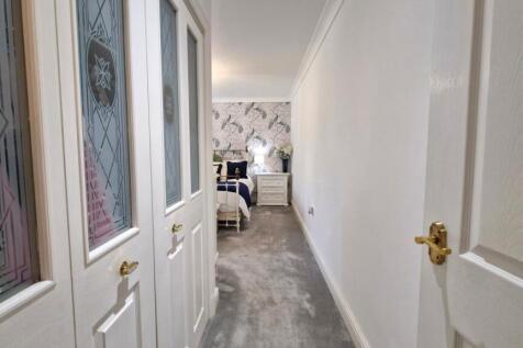 Bungalow -  Principal Bedroom