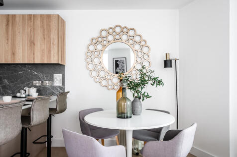 Hoxton House F9 - Low Res 20.jpg