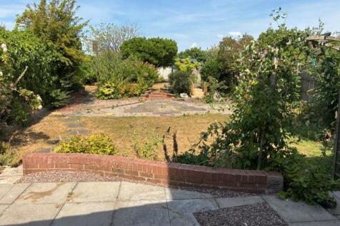277 WL Garden.jpg