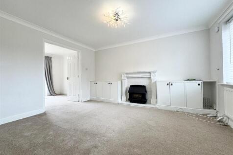 Blorenge Court, Ingleby Barwick, Stockton-On-Tees photo 3