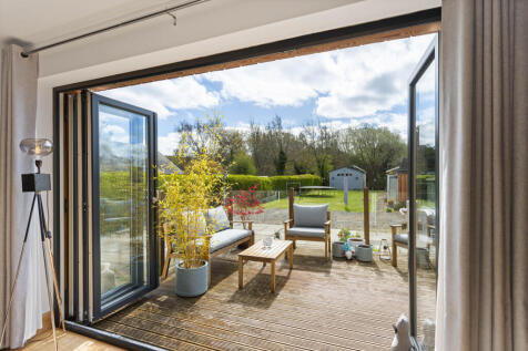 Decking of Rosebank
