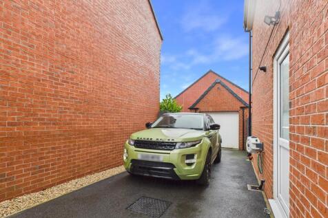 Driveway &amp; Garage