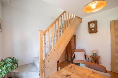 54 Beech Avenue (11).jpg