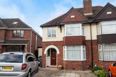 4-bed semi-detached on 44 Alexandra Road, Leamington Spa, £1,980/mo