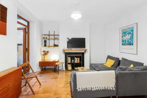 Reception / Dining room / Kitchen