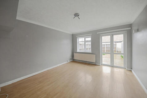 25 Symonds Green Road, Symonds Green, Stevenage, SG1 2HA