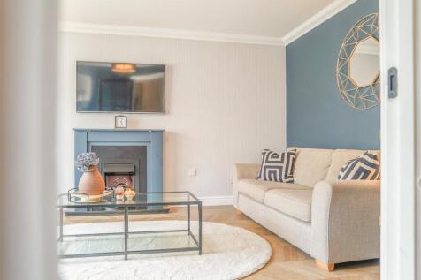 Spacious Lounge