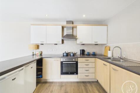 Open Plan Living/Kitchen
