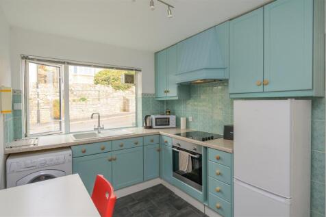 48 St Jamess Park BA1 2SX-4.jpg