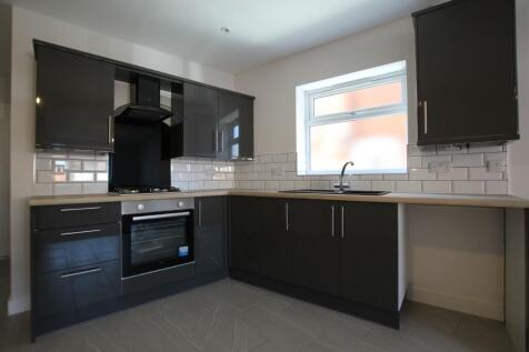 College Street, Nuneaton, Warwickshire, CV10 photo 3