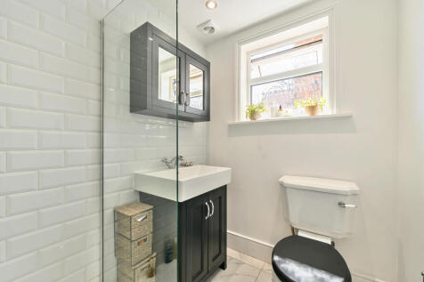 1334083-8-68935ac...