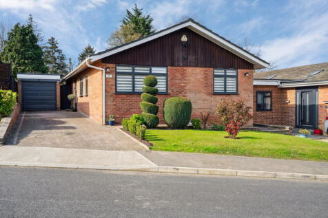 Pinner, HA5 - property photo
